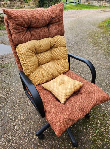 Retro desk gaming chair - retro, desk/gaming